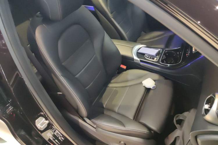 Used Mercedes-Benz GLC 2020 GLC 260 L 4MATIC Dynamic Model
