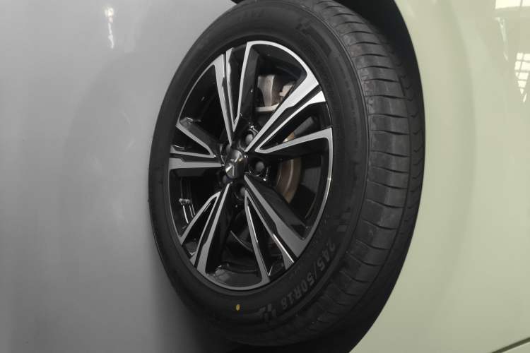 Used Hongqi EH7 2024 690 Pro
