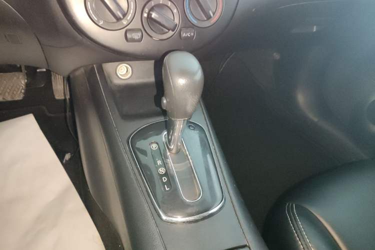 Used Nissan Tiida 2011 1.6L CVT Comfort Model
