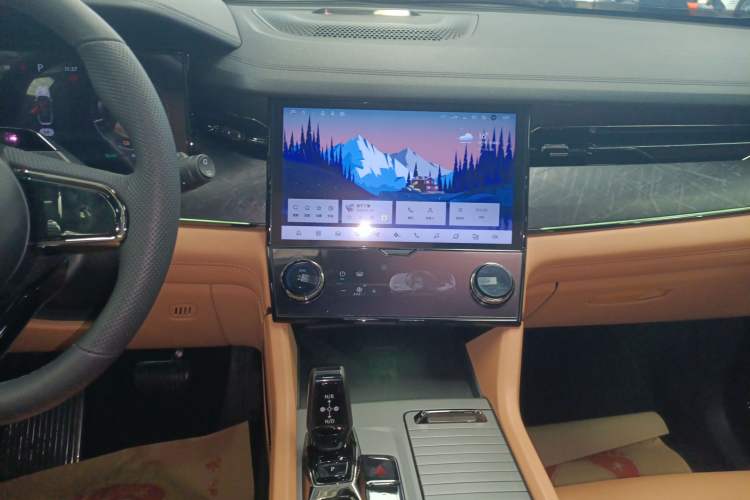 Used Lynk & Co 09 EM-P 2021 2.0T PHEV Halo Seven-Seater
