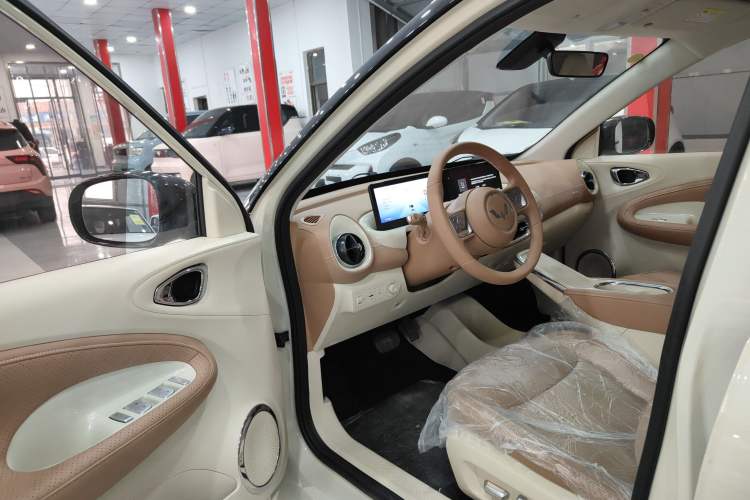 Used Wuling Bingo 2025 410 km Lingxi Deluxe Edition
