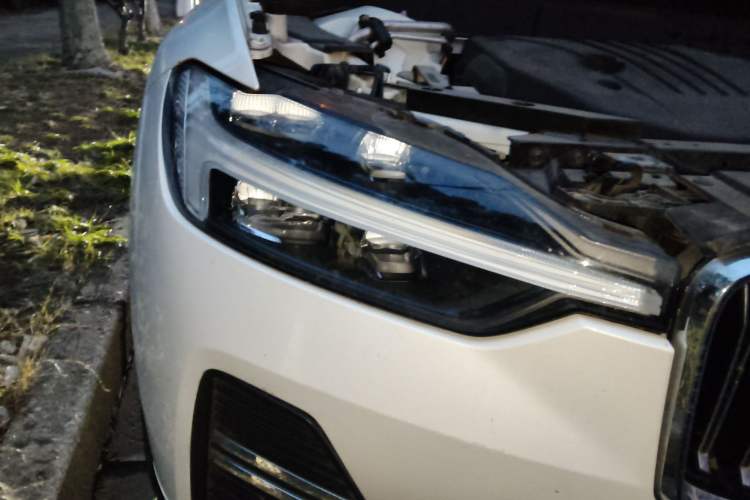 Used Volvo XC60 2024 B5 4x4 Smart Luxury Edition