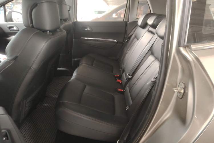 Used Peugeot 3008 2015 2.0L Automatic Trend Edition
