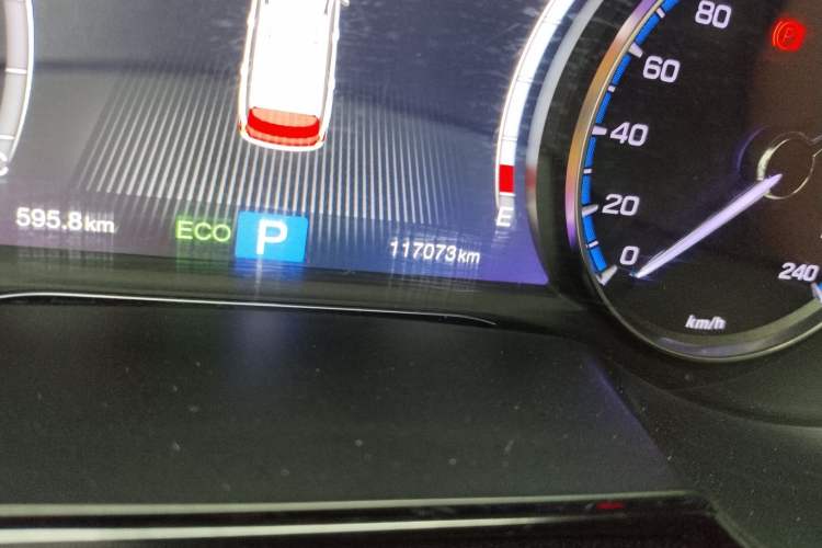 Used GAC Trumpchi GS8 2017 320T Two-Wheel Drive Luxury Edition (7 Seats)