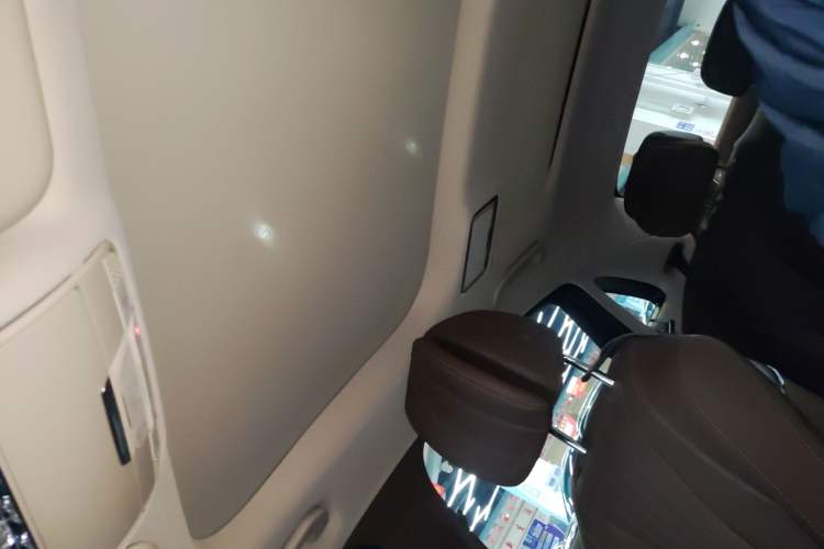 Used Mercedes-Benz E-Class 2023 E 300 L Stylish Model
