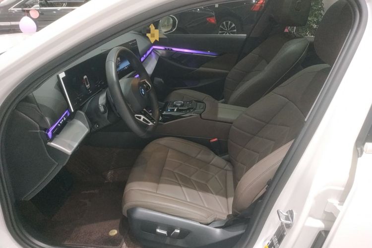 Used BMW i5 2024 eDrive 35L M Sport Package
