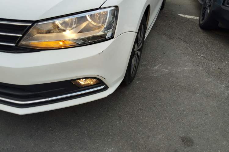 Used Volkswagen Sagitar 2017 230TSI Automatic Comfort Version