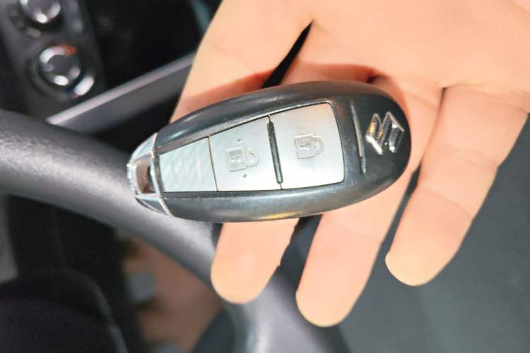 Used Suzuki Vitara S-Cross 2017 1.6L Manual Two-Wheel Drive Urban Fashion Model