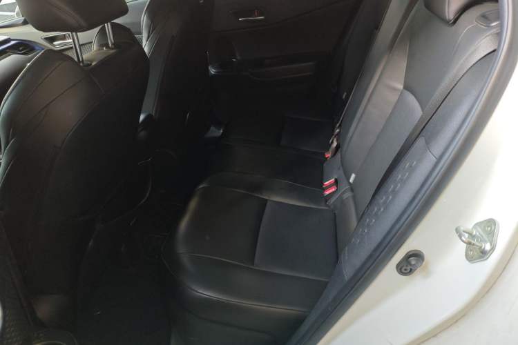 Used Toyota C-HR 2021 2.0L Luxury Edition
