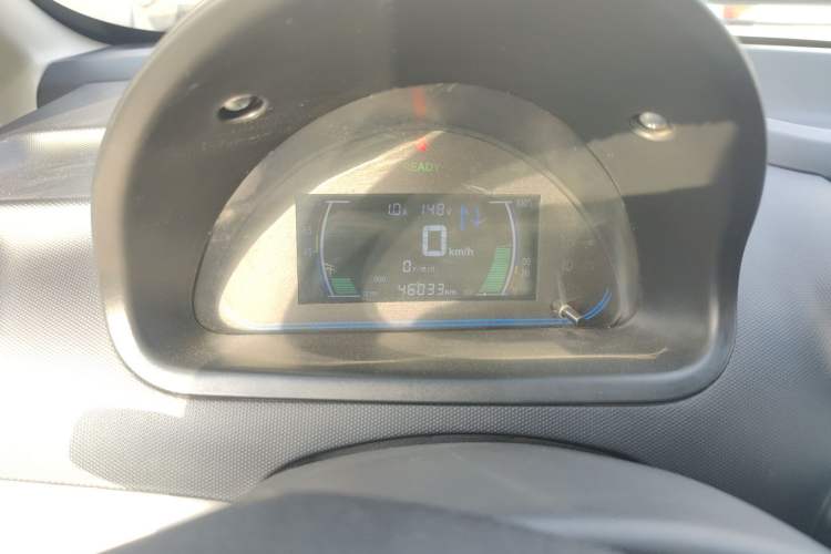 Used JMEV E200L 2018 E200L Standard Model (250 km)
