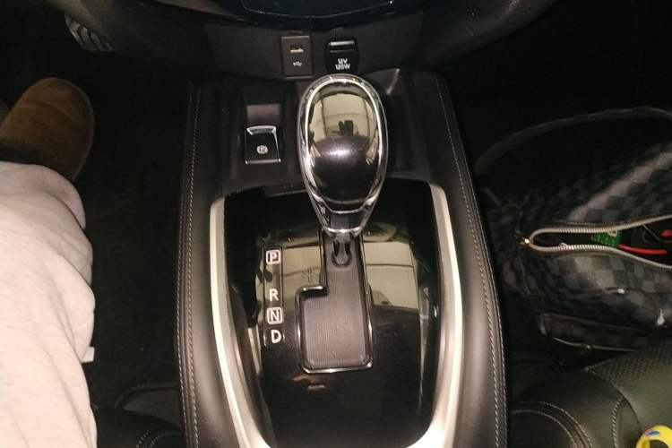 Used Nissan X-Trail 2019 2.0L CVT Smart Connect Comfort Edition 2WD
