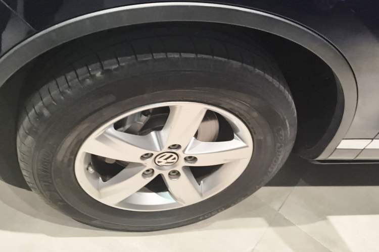 Used Volkswagen Touareg 2014 3.0 TSI New Edition