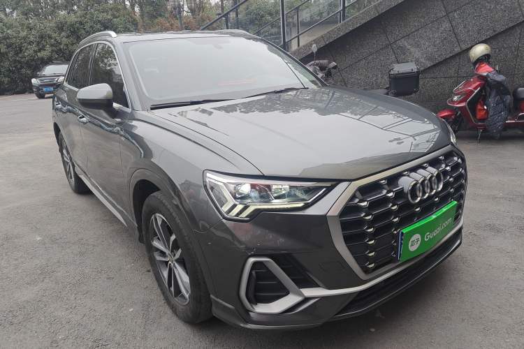 Used Audi Q3 2021 35 TFSI Progressive Dynamic Edition