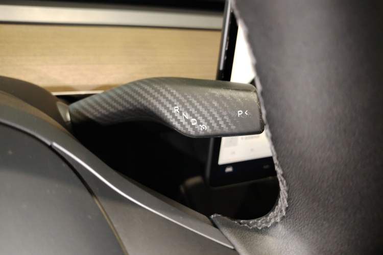 Used Tesla Model Y 2022 Rear-Wheel-Drive Version
