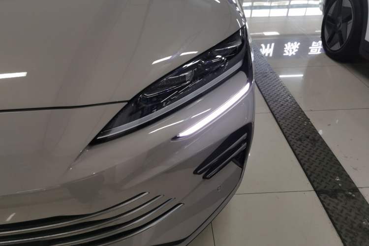 Used BYD Song PLUS New Energy 2025 DM-i Smart Drive 112KM Prestige Model