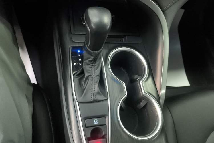 Used Toyota Camry 2021 2.0G Luxury Edition