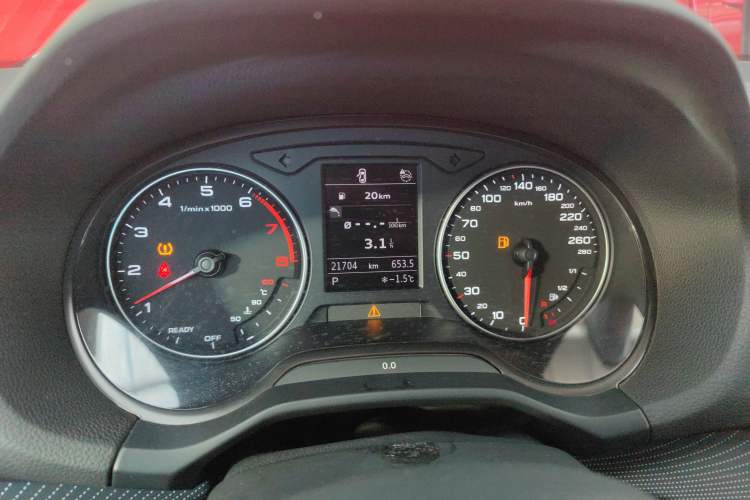 Used Audi Q2L 2022 35 TFSI Progressive Dynamic Edition
