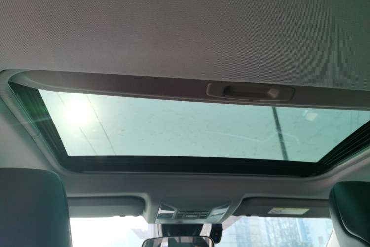 Used Toyota Wildlander 2022 2.0L CVT 4x4 Luxury PLUS Edition