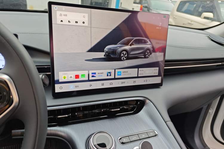 Used  E5 2024 530km Long-Range Version
