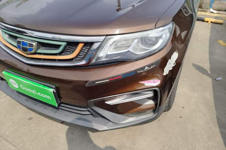 Used Geely Auto Emgrand X7 Sport 2018 1.8TD Automatic Two-Wheel Drive Smart Connect 4G Internet Edition
