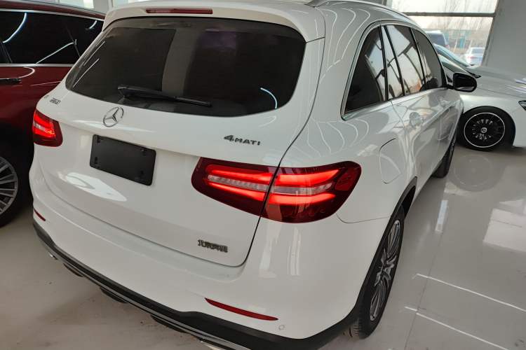 Used Mercedes-Benz GLC 2017 GLC 260 4MATIC Dynamic Edition
