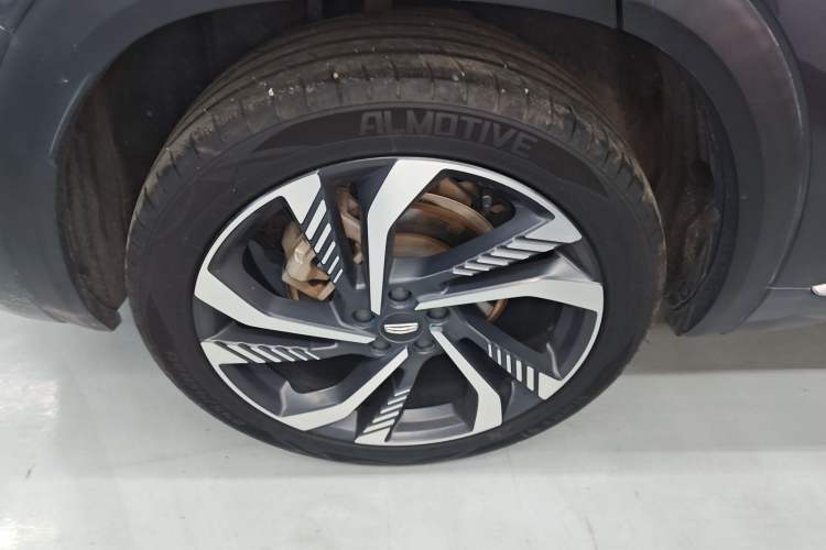 Used Geely Auto Monjaro L 2021 2.0TD DCT EVO Two-Wheel Drive Smart Luxury Version
