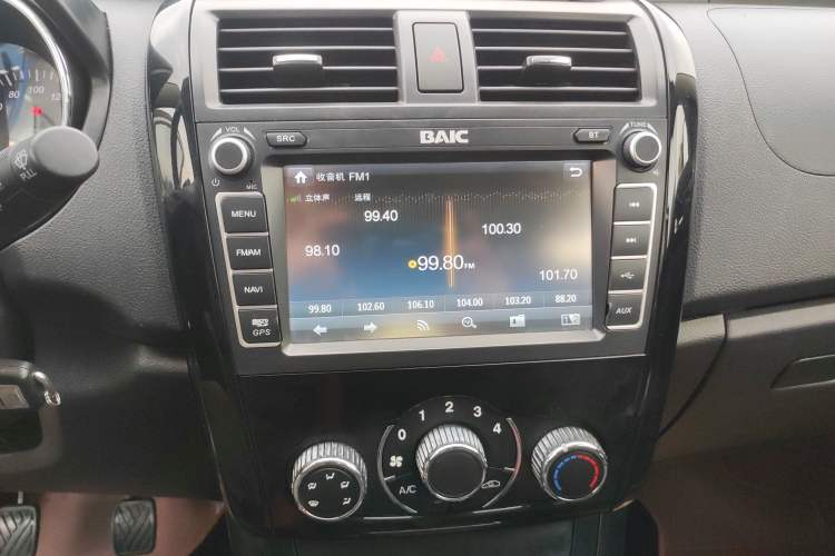 Used HYOSOW S3 2016 1.5L Manual Comfort Version China IV Emission Standard
