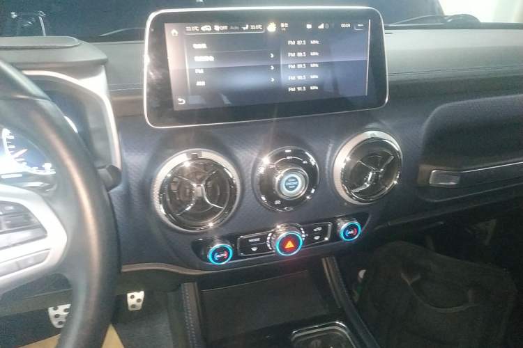 Used BAIC Off-Road BJ40 2020 2.0T Automatic Four-Wheel Drive Urban Hunter Edition Chivalrous Type
