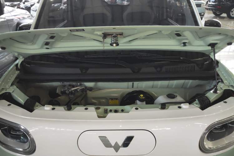 Used Wuling Hongguang MINIEV 2024 3rd Generation 215km Advanced Version