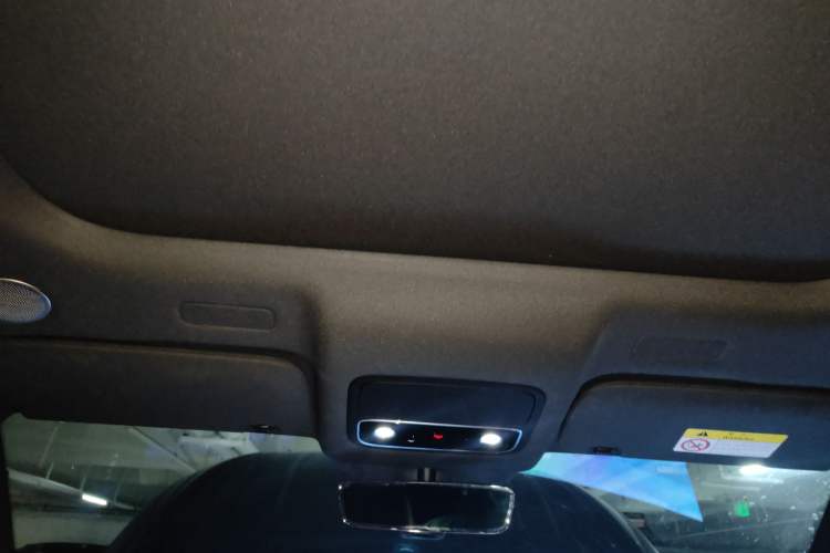 Used Hima AITO M9 2024 All-Electric Max Version 100 kWh 6-Seater
