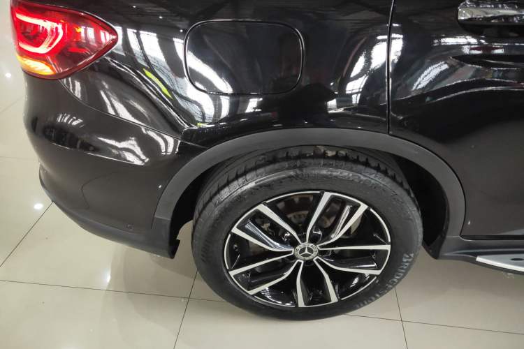 Used Mercedes-Benz GLC 2022 Second Facelift GLC 260 L 4MATIC Luxury Edition
