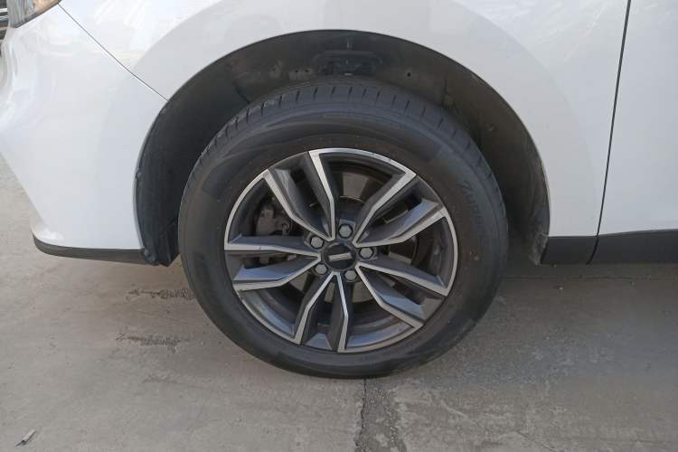 Used Wey VV5 2021 1.5T Two-Wheel Drive Smart Pioneer
