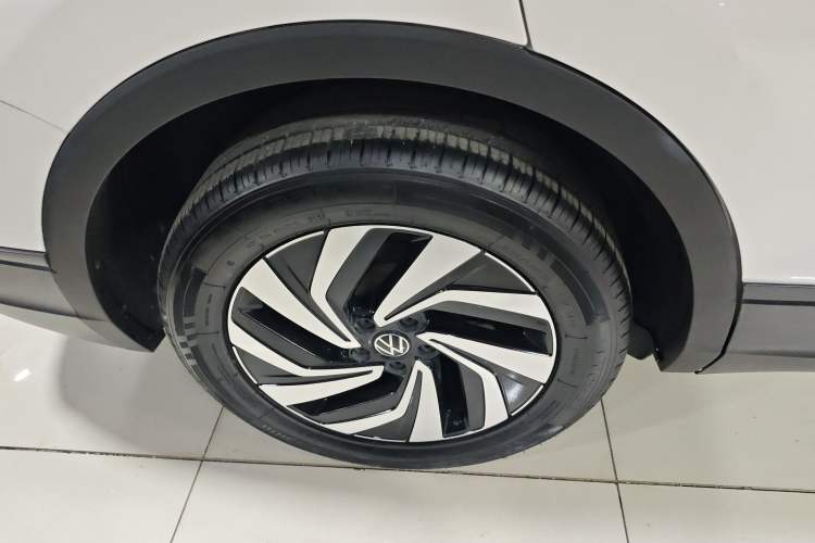 Used Volkswagen Tiguan L 2022 330TSI Automatic Two-Wheel Drive Comfort Edition
