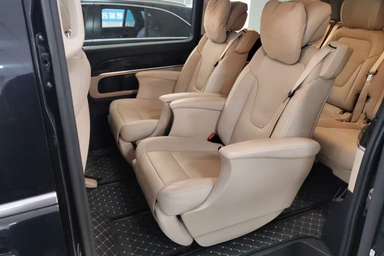 Used Mercedes-Benz V-Class 2018 V 260 L Prestige Extended Version China V
