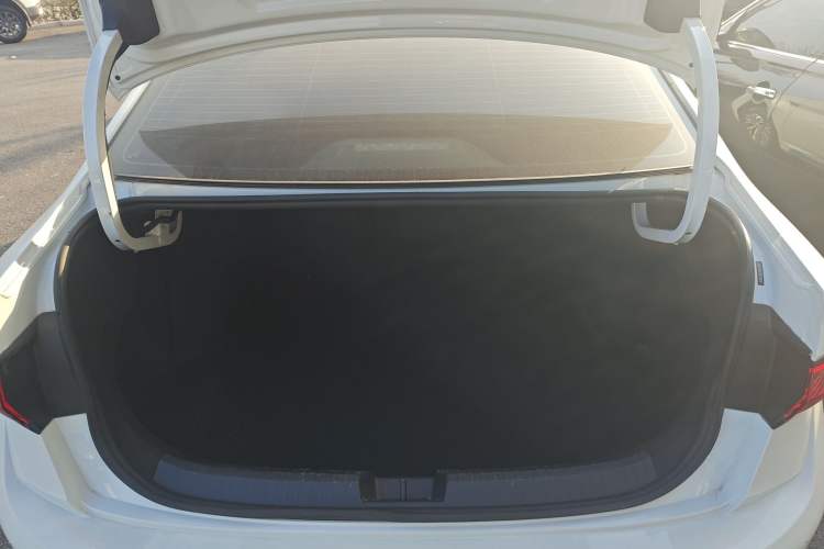 Used Volkswagen Sagitar 2024 200TSI DSG Flyover Edition