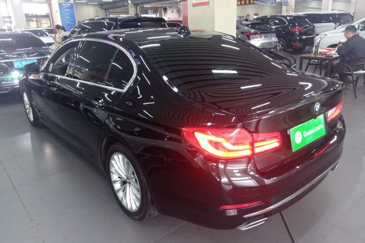 Used BMW 5 Series 2018 525Li Luxury Package
