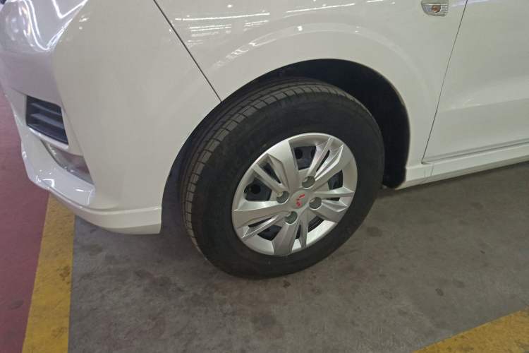 Used Wuling Hongguang 2021 1.5L Facelifted S Comfort Version with Electric Power Steering LAR
