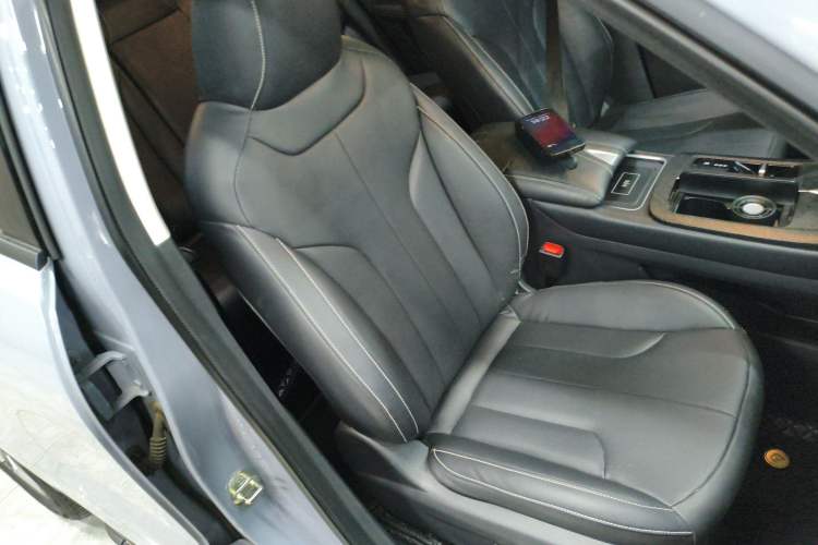 Used Venucia V DD-i 2023 110 km iE Version