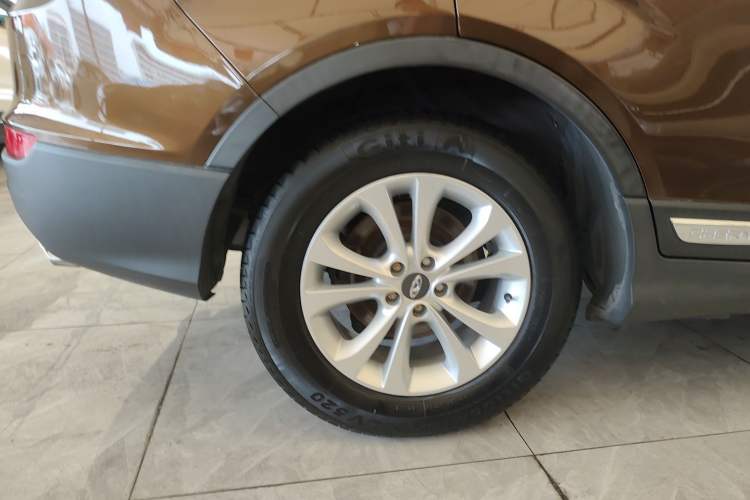 Used Chery Tiggo 5 2014 2.0L CVT Joyful Edition
