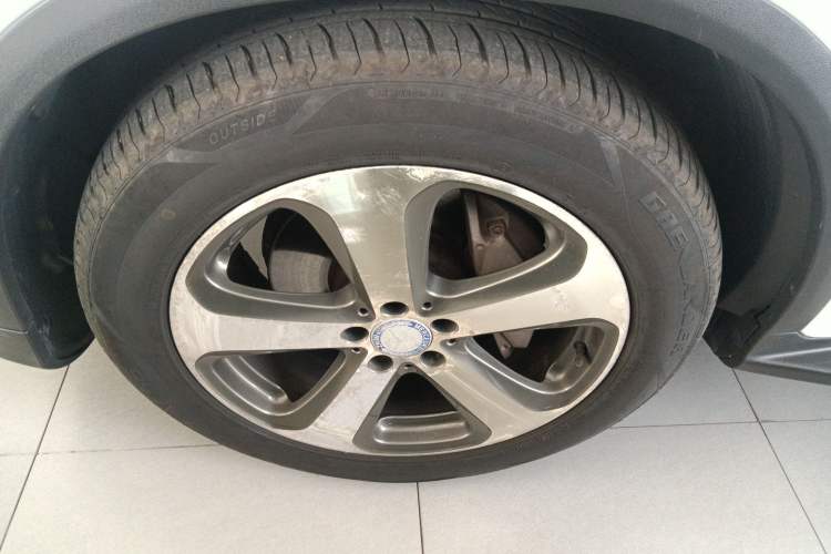 Used Mercedes-Benz GLC 2016 GLC 260 4MATIC Luxury Model
