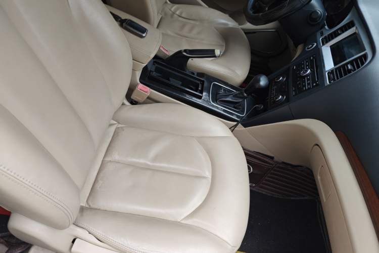 Used Haima M8 2017 1.8T Automatic Model
