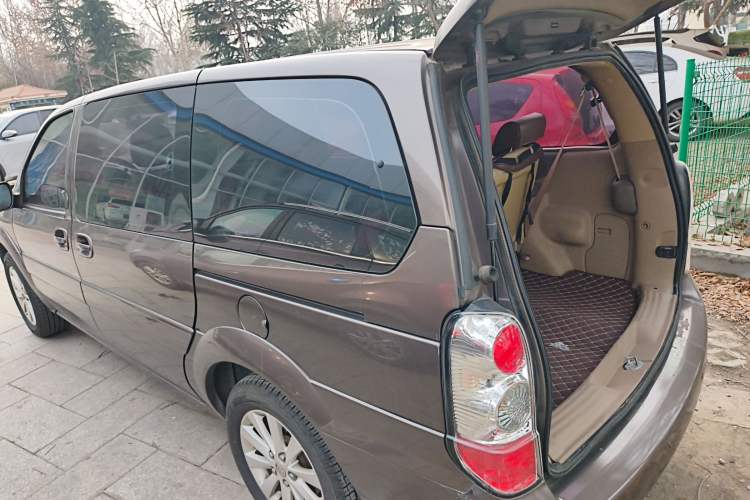 Used Buick GL8 2014 2.4L Classic Edition