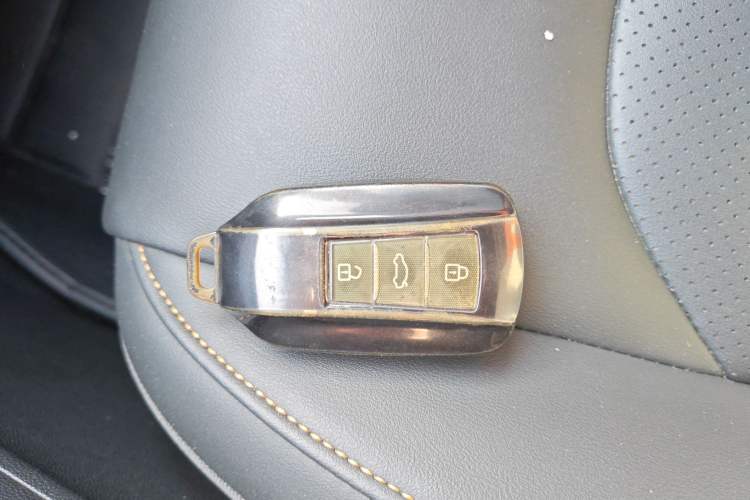 Used Dongfeng Aeolus Yixuan 2023 Mach Edition 1.5L Automatic Chasing Wind Version
