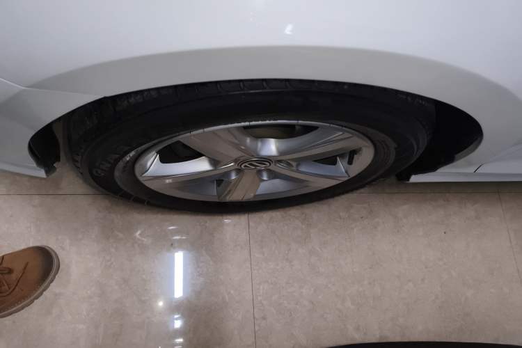 Used Volkswagen Lamando 2019 230TSI DSG Fashion Edition China VI
