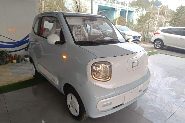 Used Bestune Pony 2026 222km Colorful Horse