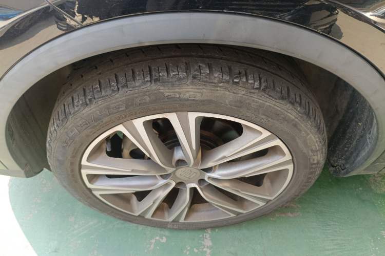 Used BYD Tang 2019 2.0T Automatic SmartConnect Prestige 7-Seater China VI Standard
