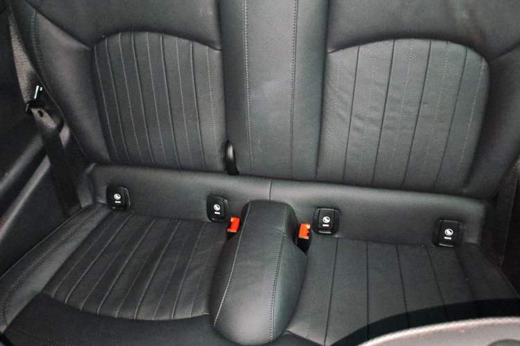 Used  MINI 2019 2.0T COOPER S Artist
