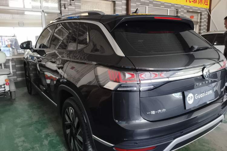 Used Volkswagen Tayron 2023 280TSI Two-Wheel-Drive Luxury Plus Advanced Version
