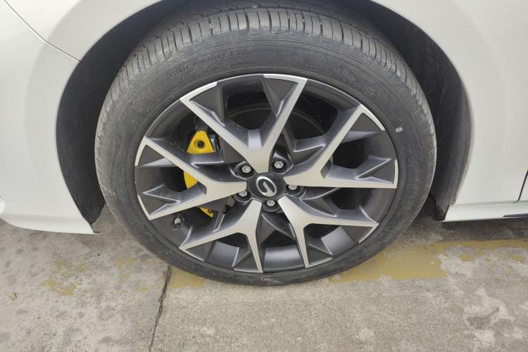 Used GAC Trumpchi EMPOW 2021 270T DCT J16 Version