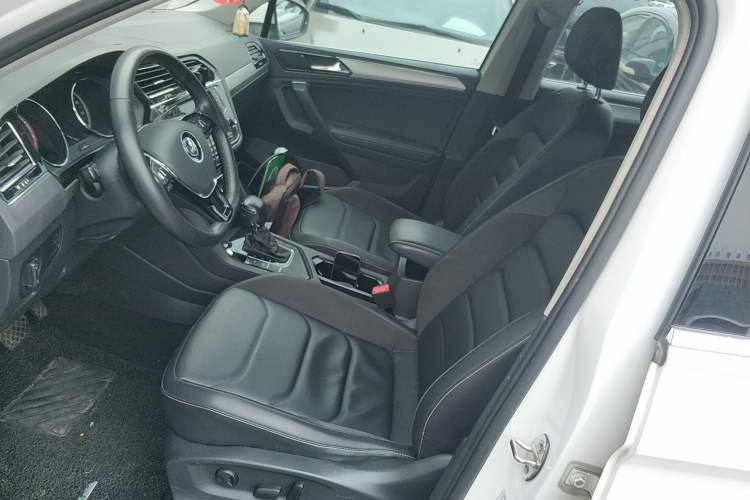 Used Volkswagen Tiguan L 2018 330TSI Automatic Two-Wheel Drive Comfort Edition
